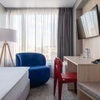 Одноместный (Стандарт улучшенный с односпальной кроватью), Маринс Парк Отель Екатеринбург