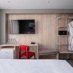 Двухместный (Стандарт улучшенный с двуспальной кроватью), Маринс Парк Отель Екатеринбург