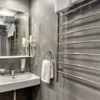 Двухместный (Стандарт улучшенный с двуспальной кроватью), Маринс Парк Отель Екатеринбург