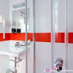 Ванная комната в номере Маринс Парк Екатеринбург