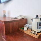 Люкс (C джакузи), Отель Галерея