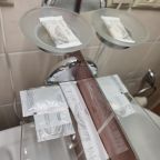 Люкс, Отель Галерея