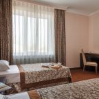 Двухместный (Стандарт с 2 отдельными кроватями), Отель Маск