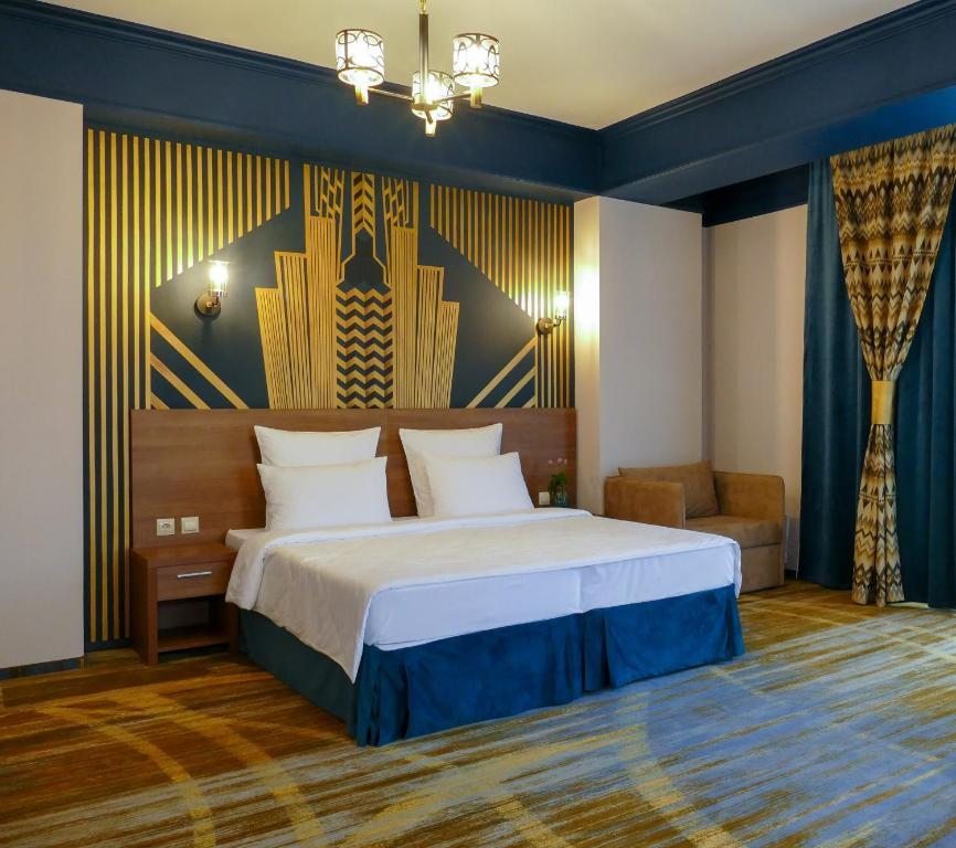 Двухместный (Двухместный номер Делюкс с 1 кроватью или 2 отдельными кроватями) отеля Garuda Boutique Hotel, Сухум
