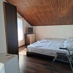 Трехместный (Трехместный номер с балконом), Отель Цитрус