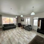 Коттедж (Коттедж), Гостевой дом Огонёк