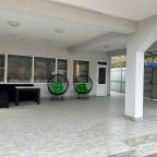 Коттедж (Коттедж), Гостевой дом Огонёк