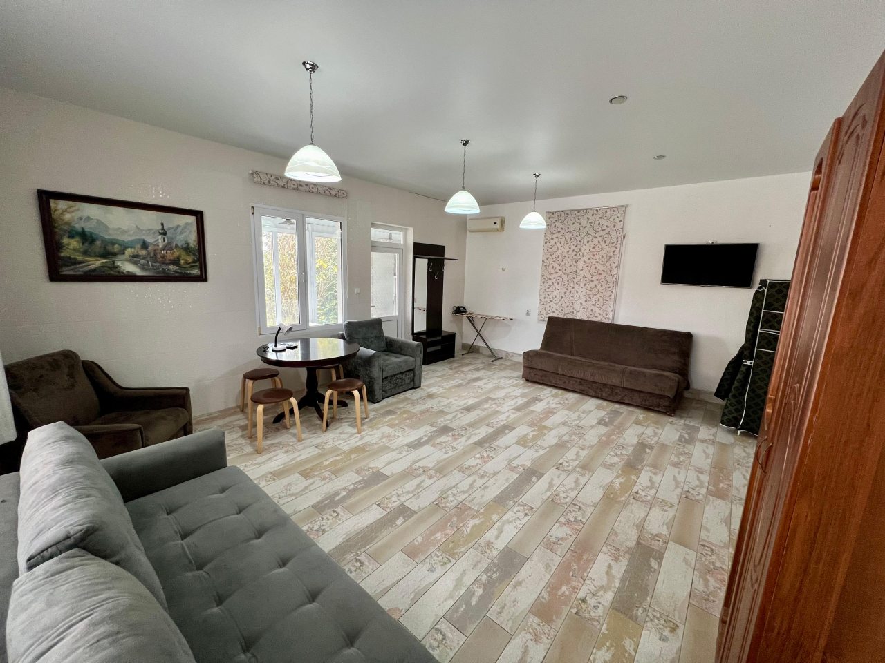 Коттедж (Коттедж), Гостевой дом Огонёк