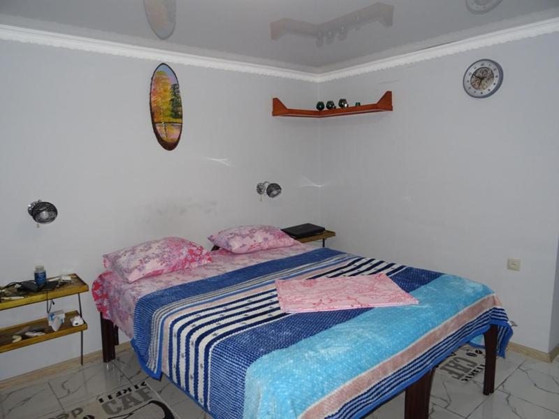 Двухместный (Стандартный двухместный номер с 1 кроватью) гостевого дома золотой лев, Сухум