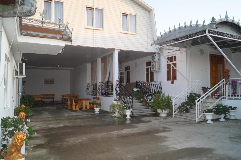 Семейный (Cемейный номер с собственной ванной комнатой), U Aleny Guesthouse