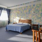 Номер с двуспальной кроватью в отеле Толмачево 6-12-24, Новосибирск