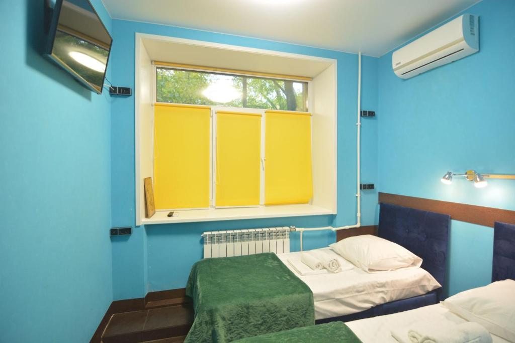 Двухместный (Двухместный номер с 1 кроватью или 2 отдельными кроватями) хостела Мистер Хабаровск