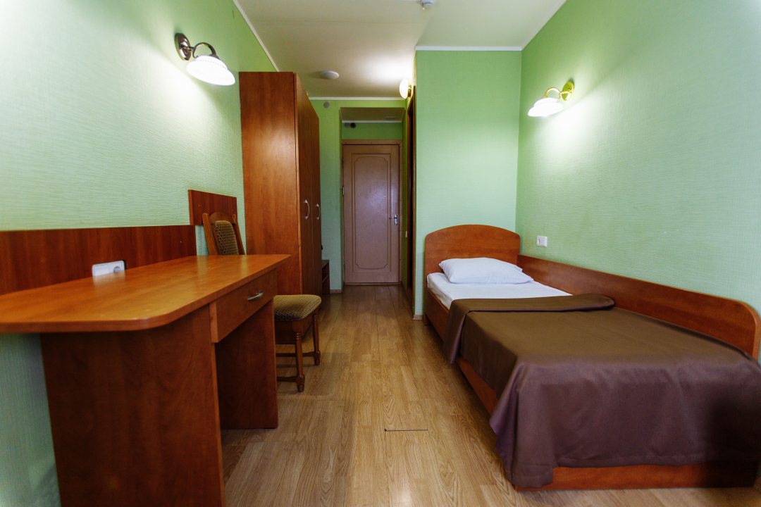 Одноместный (Стандарт одноместный, корпус 2) гостиничного комплекса Таврия, Симферополь