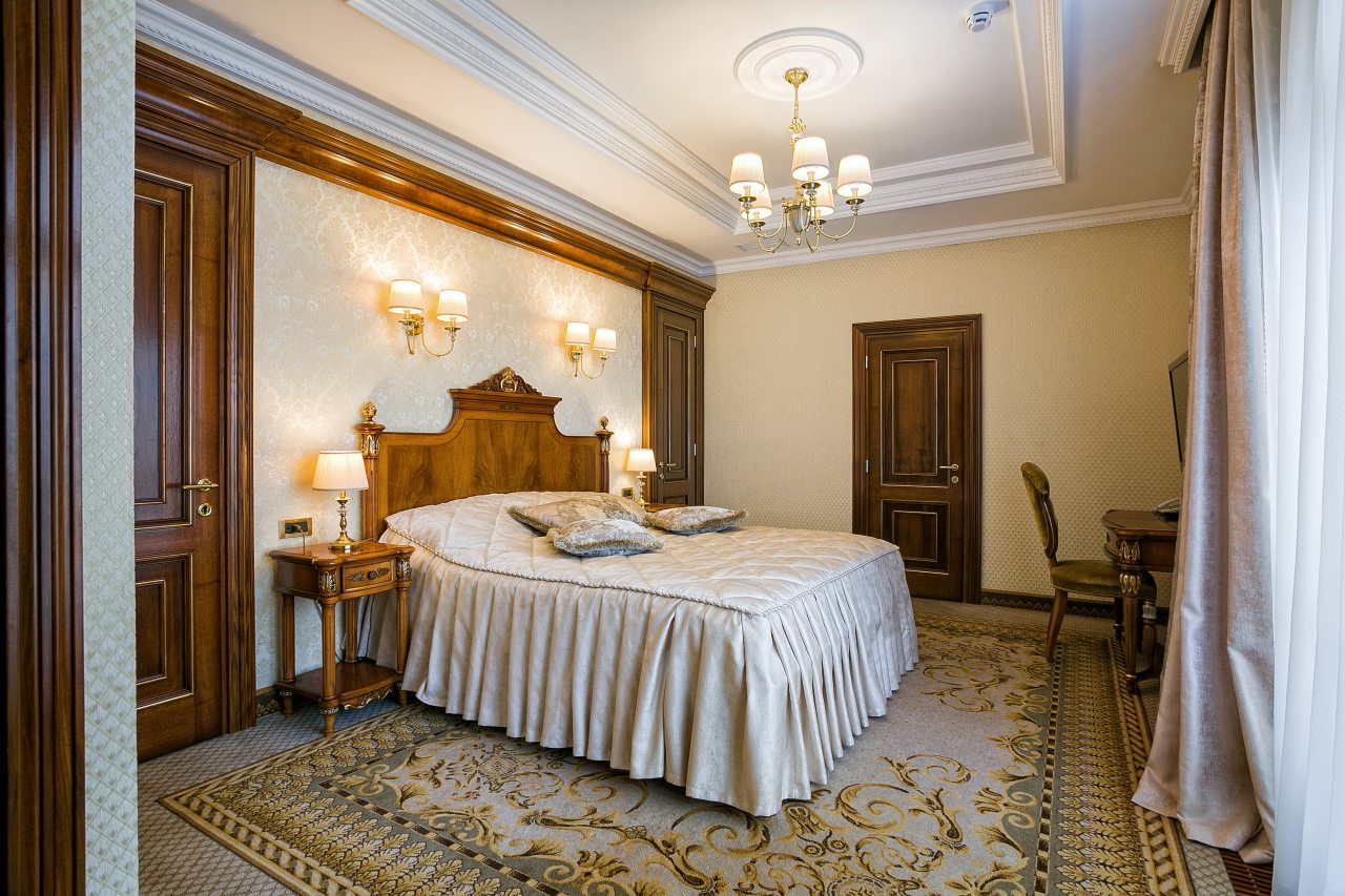 Апартаменты (Милан), Гостиница Palmira Palace