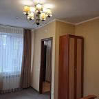 Апартаменты (Семейные с отдельным выходом во дворик.), Жанэ Отель