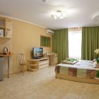 Двухместный (Комната двухместная), Меблированные комнаты На Горького