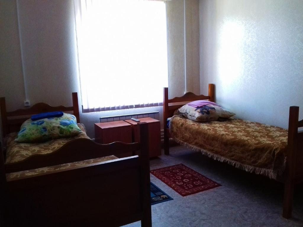 Двухместный (Двухместный), Гостиница Банкир