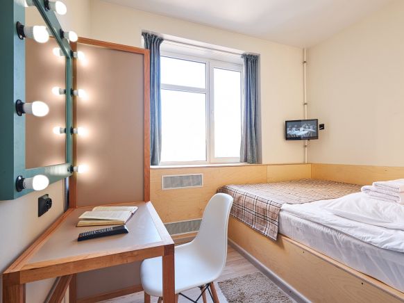 Фотография номера гостиницы Друзья на Фонтанке