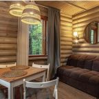 Трёхместный и более (Коттедж-сруб двухкомнатный с одной спальней и гостиной), Эко-отель Поляна Сказок