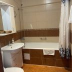 Трехместный (Первая категория), Отель Евразия