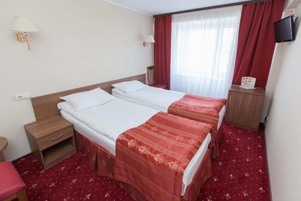 Двухместный (Стандарт, Однокомнатный, 2 односпальная кровать) гостиницы АМАКС Золотое кольцо, Владимир