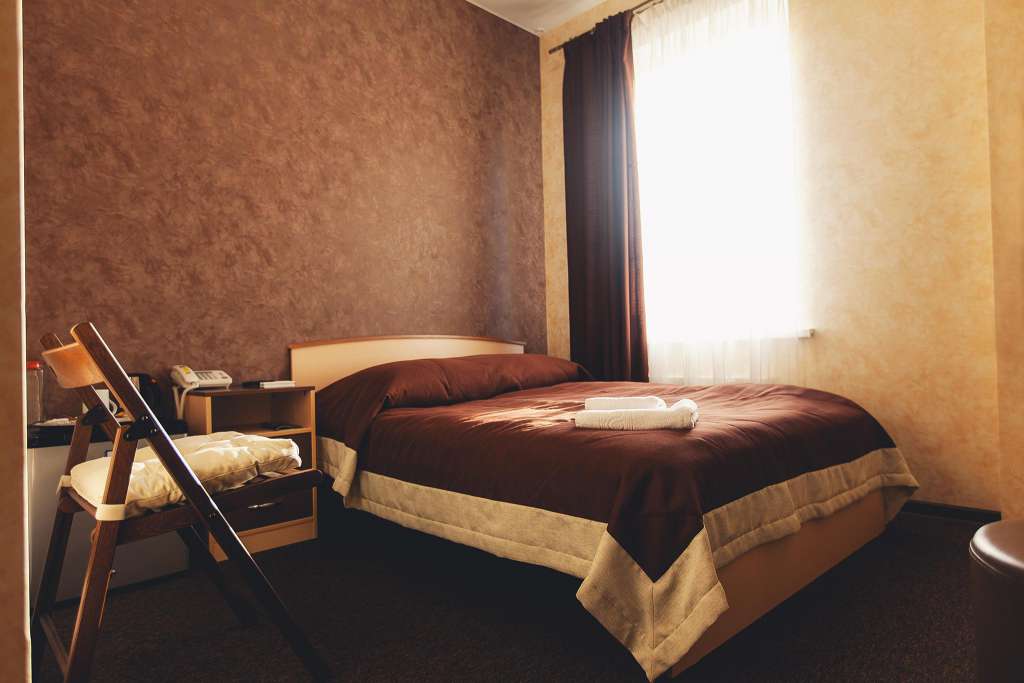 Двухместный (Комфорт DBL) гостиницы Шале на Комсомольской, Новосибирск