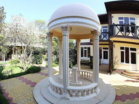 Фотография номера мини отеля Изумрудный