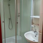 Душевая кабина