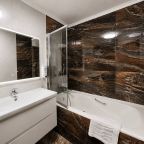 Делюкс (Семейный двухкомнатный в большой террасой), Отель Панорама