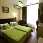 Двухместный (Стандарт  с балконом), Гостиница Meridian Plaza