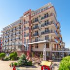 Своя ухоженная территория, Отель Gala Palmira