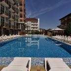 Своя ухоженная территория, Отель Gala Palmira