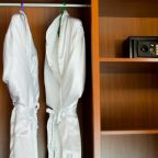 Махровые халаты для посещения процедур в каждом номере