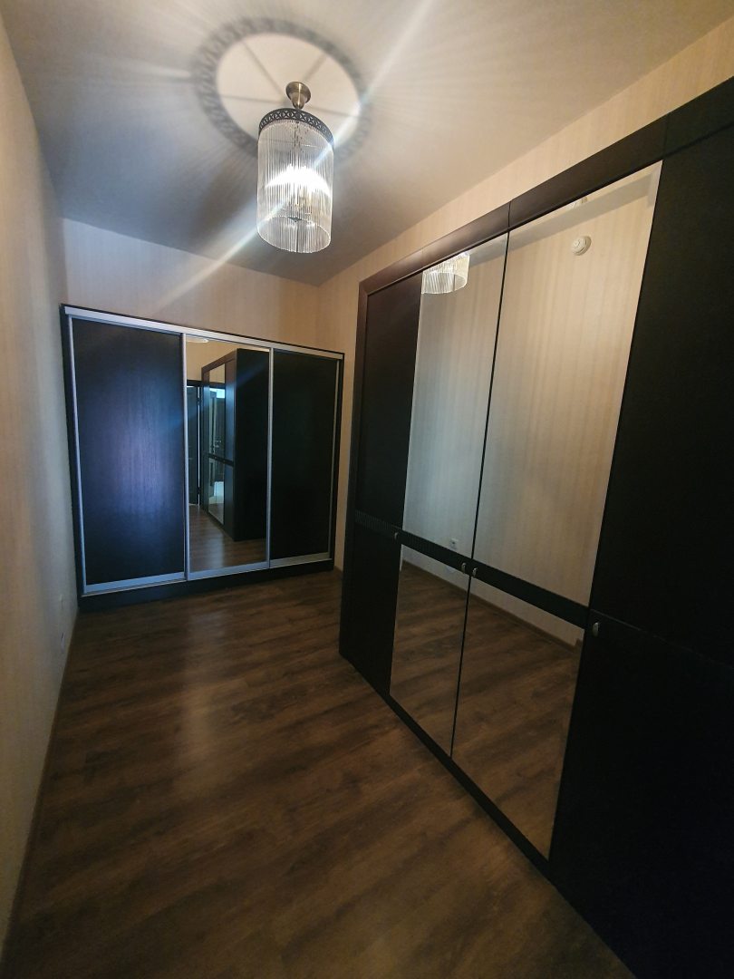 Люкс (С видом на горы), Отель Камелот
