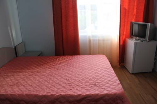 Двухместный (Стандартный двухместный номер с 2 отдельными кроватями и видом на море) гостиницы Гелиос, Витязево