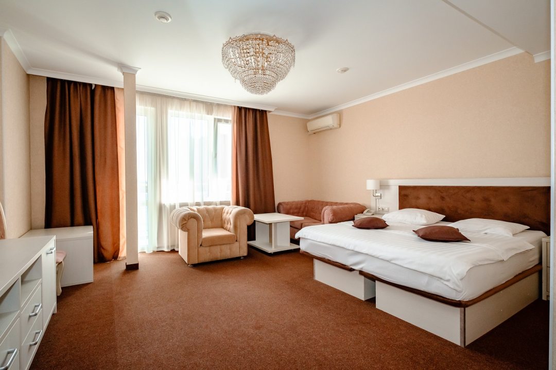 De Luxe гостиницы Триумф, Краснодар