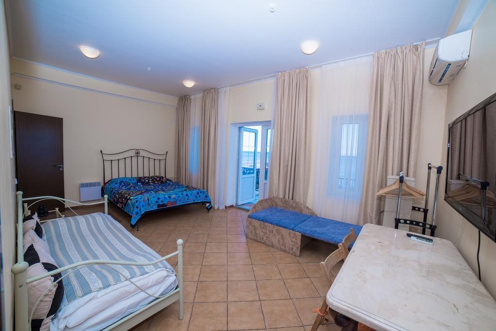 Апартаменты (№ 8, 1 этаж) гостиницы Сон у моря, Алупка