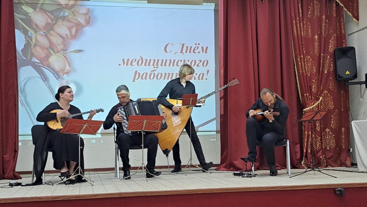 Вечерняя программа, Санаторий имени В. В. Володарского