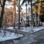 Пешие прогулки, Санаторий имени В. В. Володарского