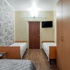 Четырехместный (Четырехместный номер - Двуспальная и две односпальные кровати), Гостевой дом Анастасия