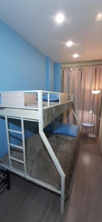 Трехместный (Трехместный номер эконом-класса с общей ванной комнатой) хостела Верона, Иркутск
