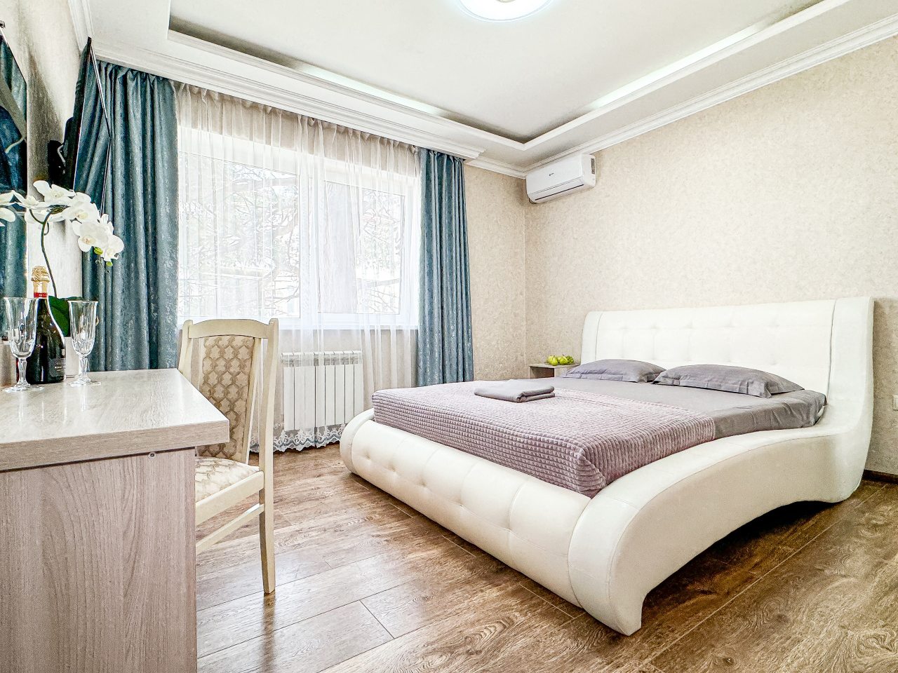 Двухместный (Улучшенный двухместный номер с 1 кроватью 4) гостевого дома Ника Премиум, Геленджик
