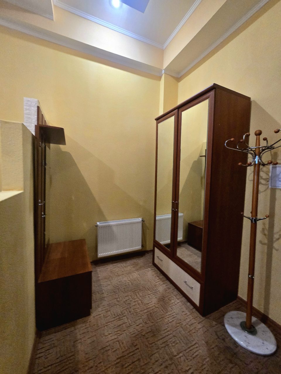 Апартаменты (Однокомнатные), Гостиница Пещера