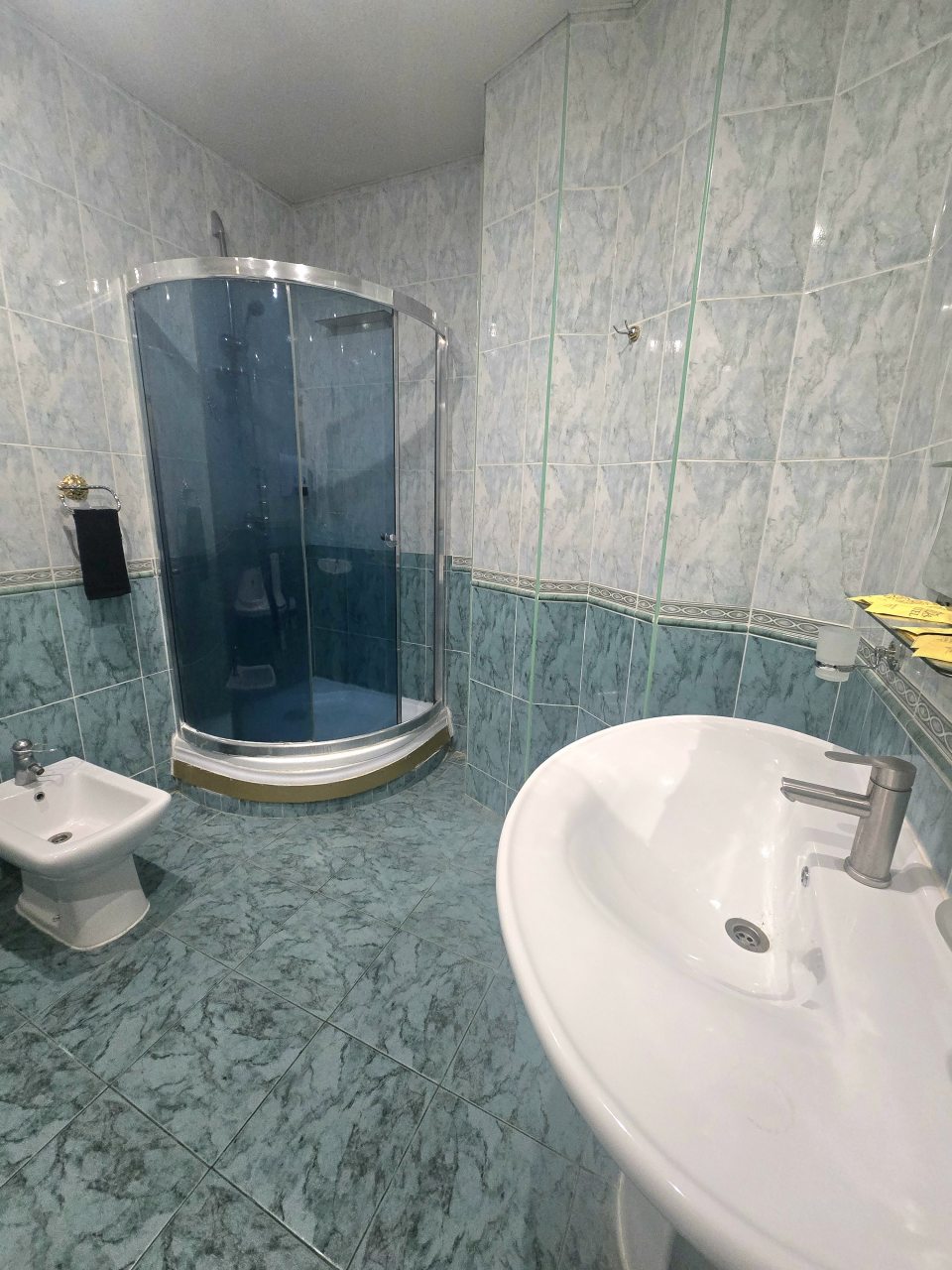 Апартаменты (Однокомнатные), Гостиница Пещера