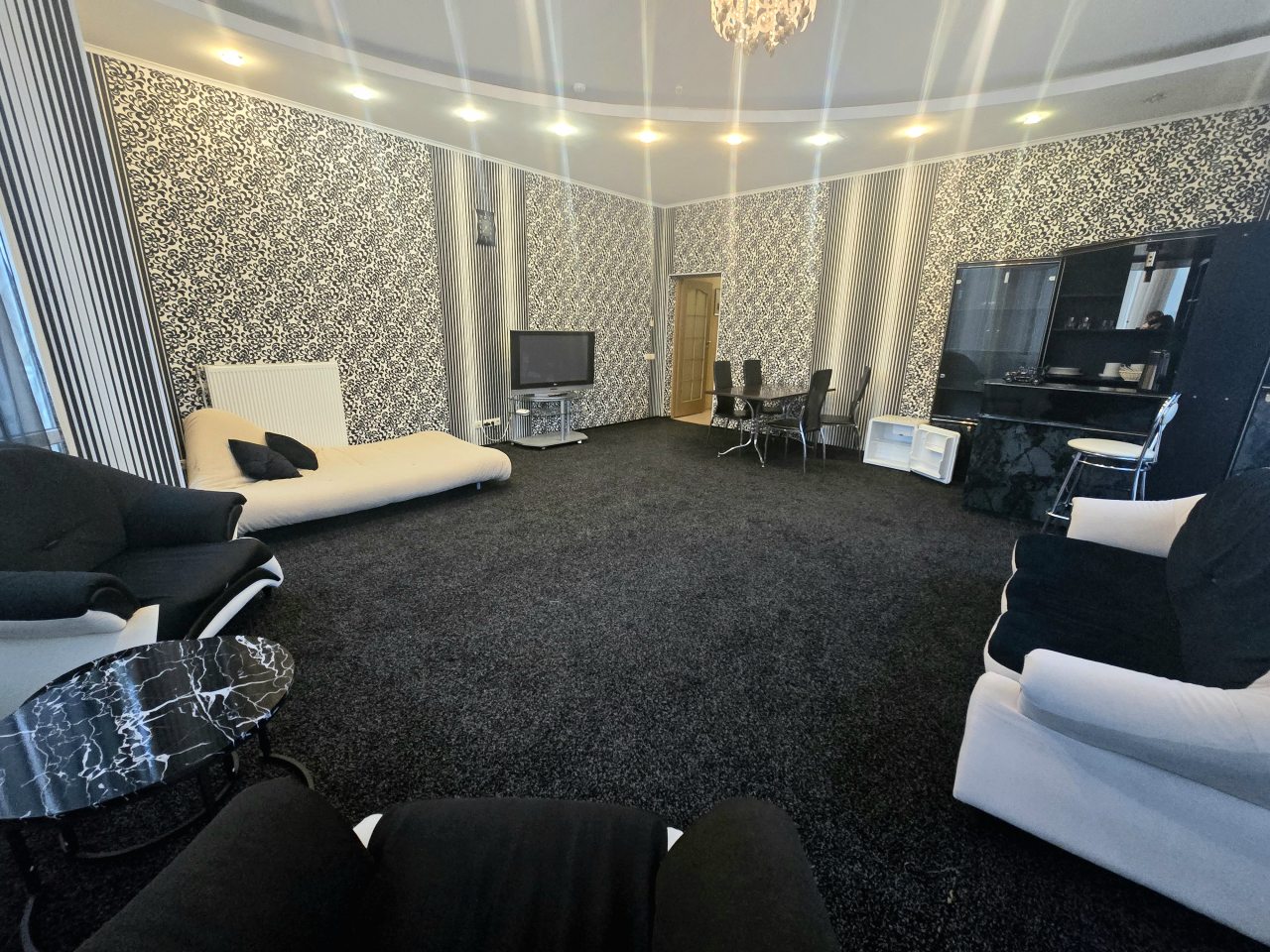 Апартаменты (Двухкомнатные), Гостиница Пещера