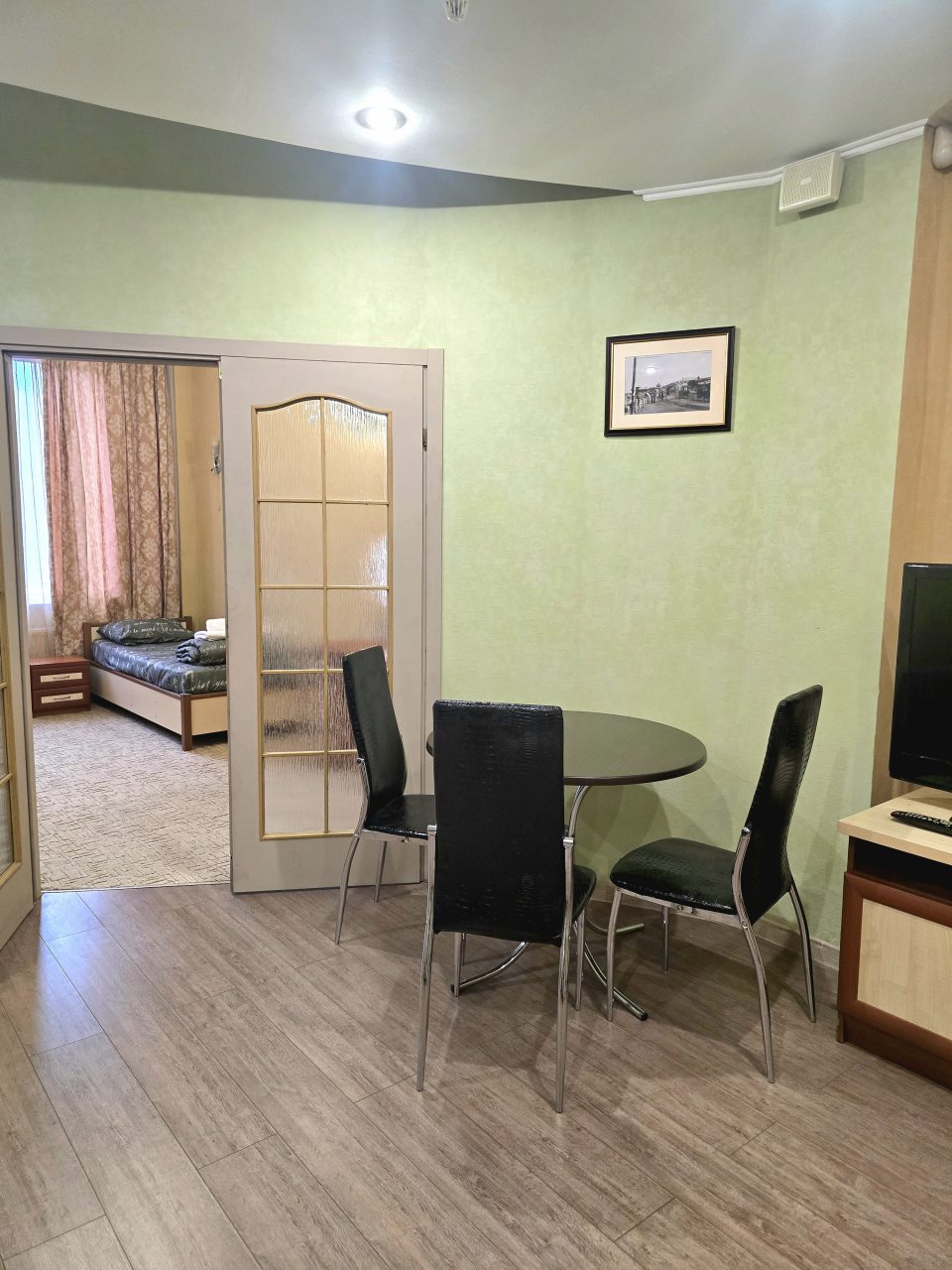 Апартаменты (Трехкомнатные), Гостиница Пещера