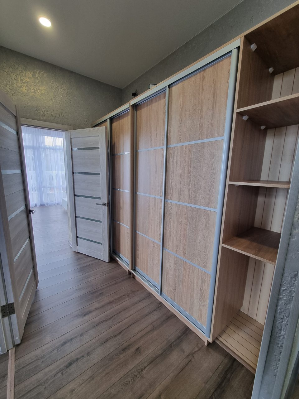 Апартаменты (Двухкомнатные с балконом), Гостиница Пещера