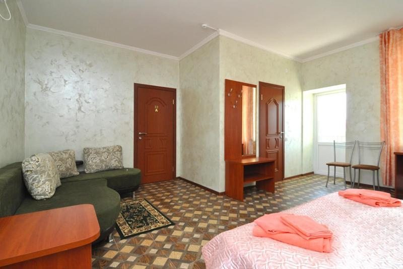 Апартаменты (Апартаменты с 2 спальнями) отеля На Гоголя, 91, Анапа
