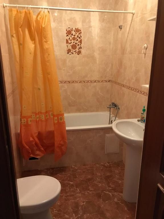Четырехместный (Четырехместный номер с собственной ванной комнатой) отеля На Гоголя, 91, Анапа
