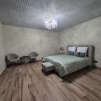 Двухместный (Double (новая часть)), Dream Hostel